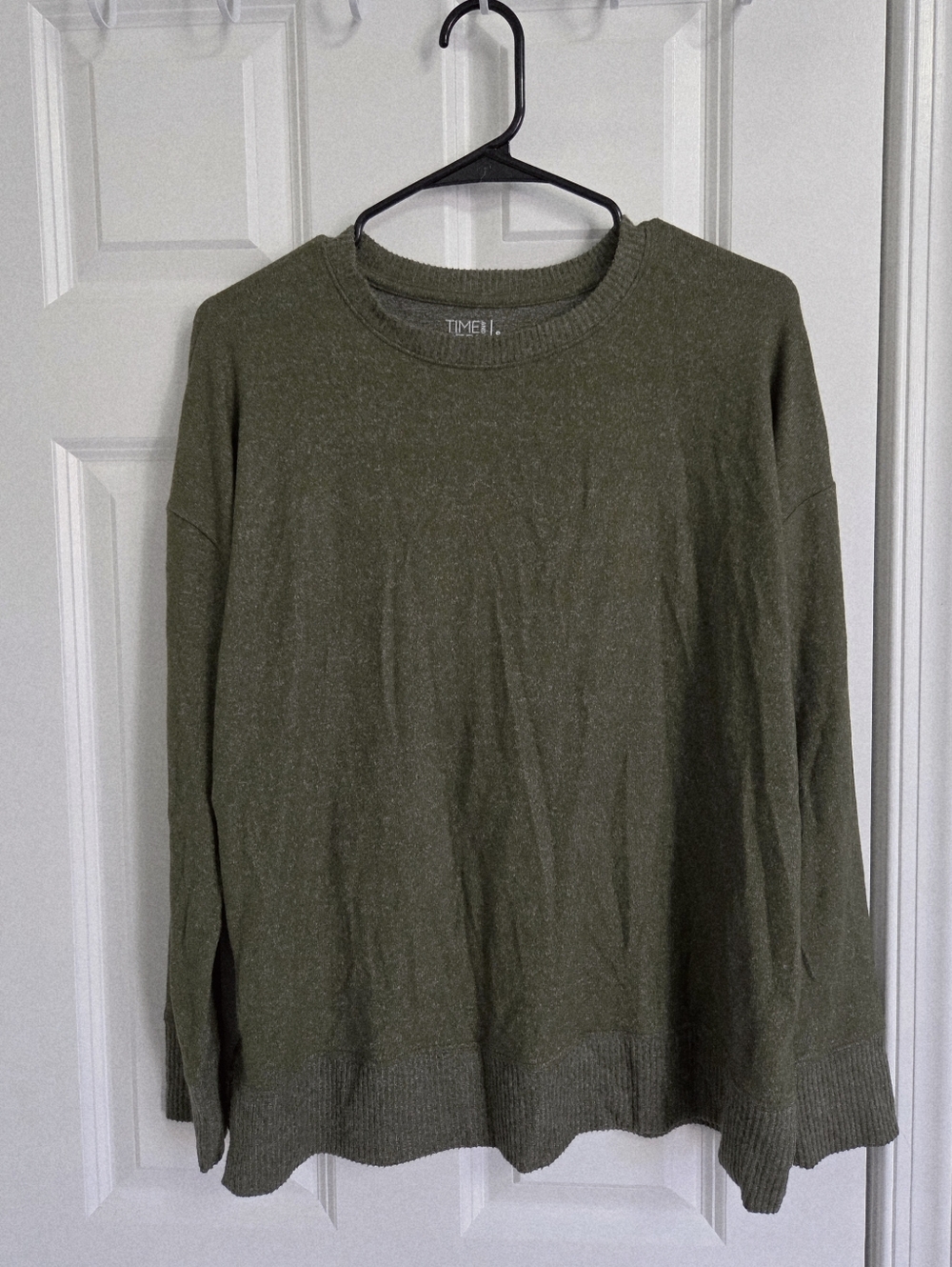 Time And Tru Green Sweater